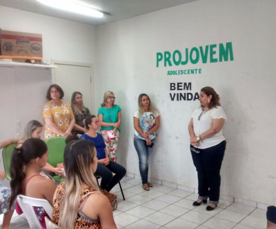 Programa gestacional orienta futuras mamães de Brasilândia