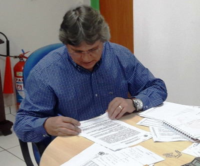 Prefeito sanciona projeto de conscientização ao Meio Ambiente