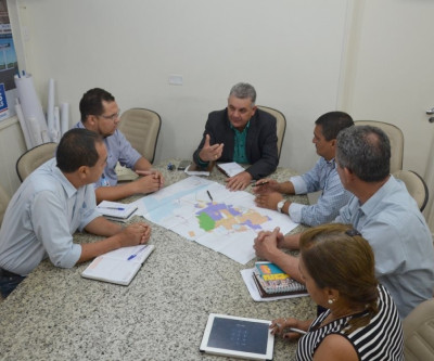 Prefeitura solicita aproximação com a Sanesul e ampla divulgação de obras