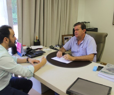 Secretário de governo de Três Lagoas visita Eduardo Rocha em seu gabinete