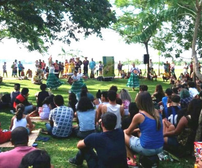 Dança Três reúne aproximadamente 500 pessoas ao ar livre na Lagoa Maior