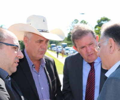 Prefeito reúne-se com secretário de Estado da Saúde em Campo Grande