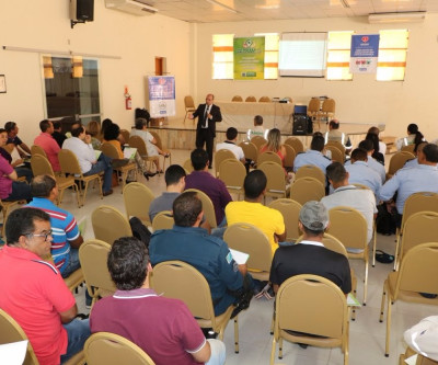 Encontro realizado pela Prefeitura e Cetran discute novas alterações no Código de Trânsito