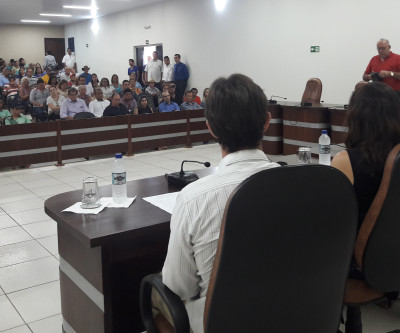 Reunião esclarece dúvidas sobre cobrança de taxa de lixo