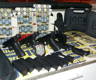 Oficiais da Marinha são presos em MS por tráfico internacional de armas