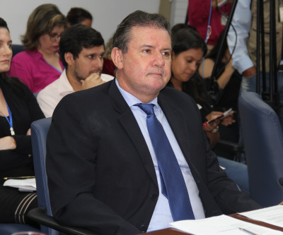 Deputado Eduardo Rocha é reconduzido como líder do bloco do MDB 