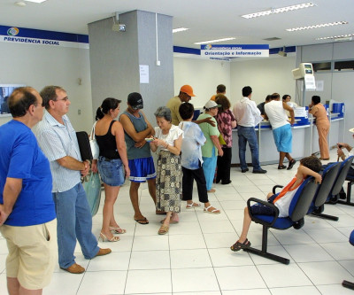 Beneficiários do INSS têm até dia 28 para apresentar prova de vida