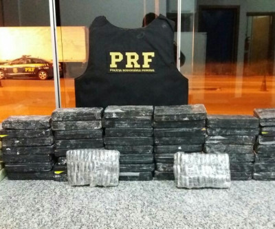 Cocaína apreendida pela PRF esta avaliada em mais de R$ 4 milhões