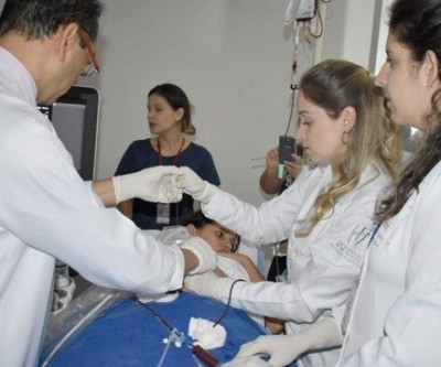 Santa Casa de Campo Grande realiza transfusão sanguínea fetal