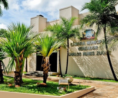 Servidores da Câmara Municipal recebem reajuste salarial de 6,81%