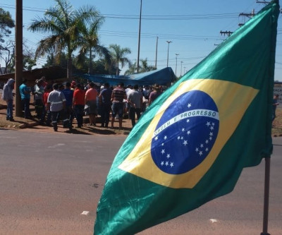 Paralisação de Caminhoneiros em Três Lagoas continua 