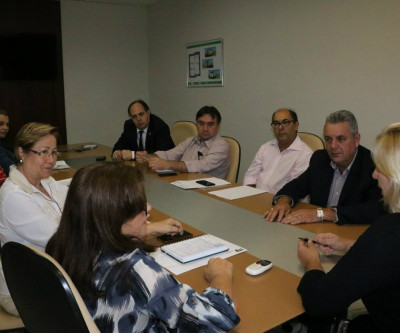 Na Capital, Guerreiro discute mudanças no Fundersul e construção de moradias