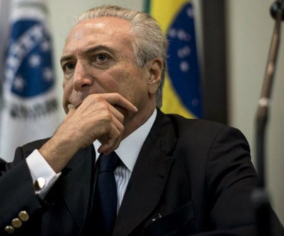 Temer exonera três ministros para reforçar votação da reforma trabalhista 