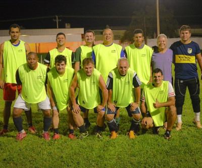 Equipe de futebol se prepara para disputas da 14ª Copa Assomasul