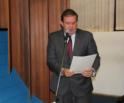 Eduardo Rocha pede cobertura da quadra poliesportiva para Escola Cel. João Alves