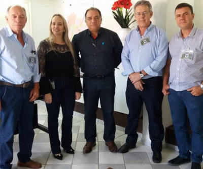 Prefeito busca solução para dvidas com Sanesul e Ibama