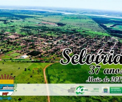 Hasteamento de bandeiras marca os 37 anos de Selvíria 