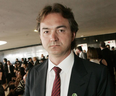 Operação da PF mira ex presidente da Eldorado, Joesley Batista e o ex-presidente do BNDES, Luciano Coutinho