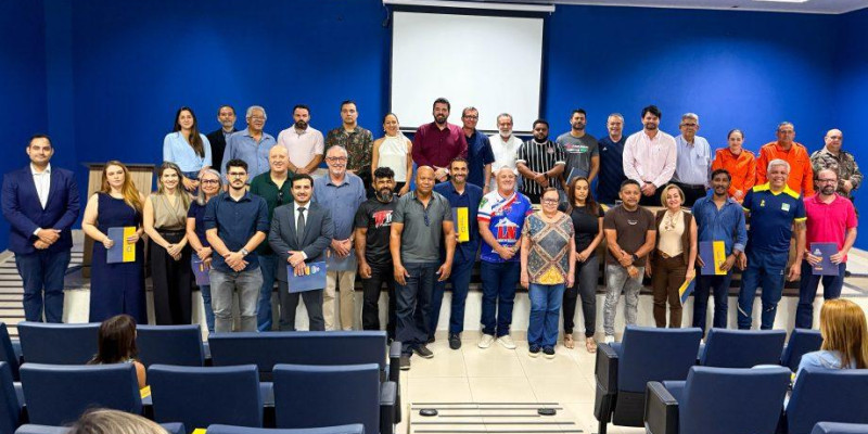 Prefeitura de Três Lagoas empossa novos membros de conselhos municipais em cerimônia na Câmara