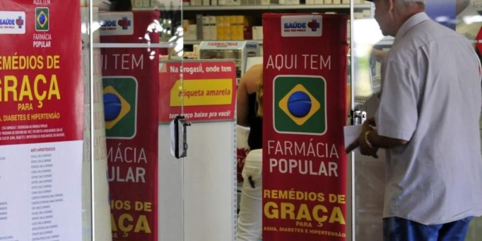 Farmácia Popular pode oferecer exames e testes rápidos
