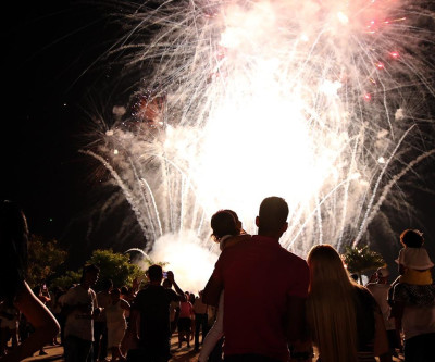 Cerca de 5 mil três-lagoenses se reuniram no Balneário Municipal para festa de Réveillon