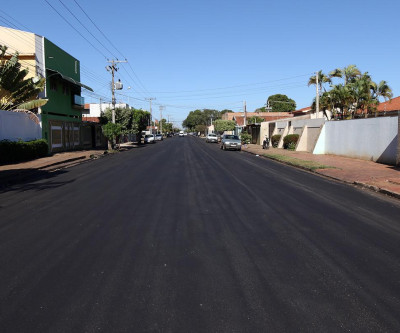 Ruas da Lapa recebem recapeamento com recursos próprios do Município
