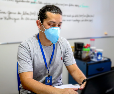 Levantamento mostra que óbitos por COVID-19 aumentaram entre pessoas mais jovens e sem comorbidades em Três Lagoas