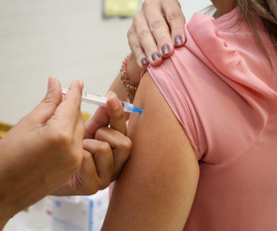 TL inicia a aplicação da 4ª dose contra Covid-19 para pessoas acima de 35 anos