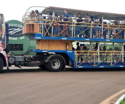 SMAS em parceria com Carreta da Alegria realizam arrecadação de leite em Três Lagoas