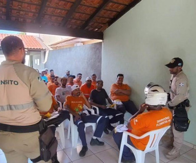 Diretoria de Trânsito realiza palestra sobre segurança viária e efeitos da fadiga no trânsito