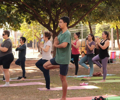 “A Rua é Nossa” celebra domingo com sucesso e “Yoga Day” em Três Lagoas