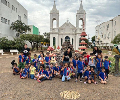 Alunos da CEI Diva Garcia visitam a Diretoria de Cultura de Três Lagoas