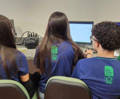 Plataforma inovadora fortalece ensino do inglês para 83 mil alunos das escolas estaduais