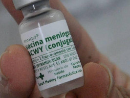 Mais de 1 milhão de crianças já receberam nova vacina contra pneumonia e meningite pelo SUS