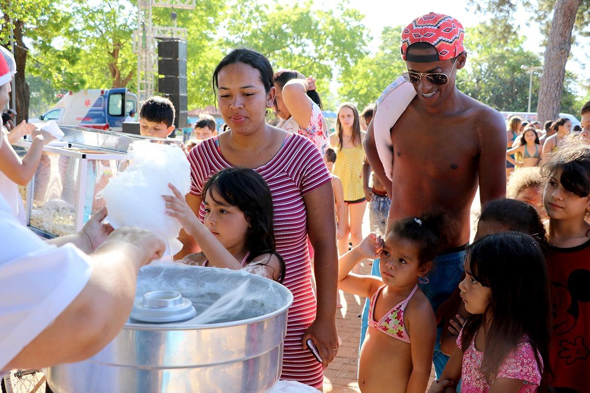Cerca de 3 mil pessoas passaram pelo Balneário Municipal no Domingo Kids