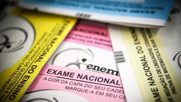 Primeiro dia de provas do Enem coincide com início do horário de verão