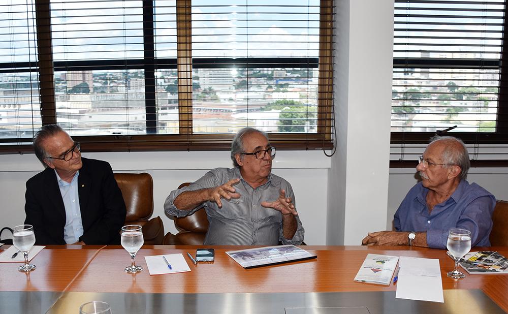 Senai recebe representantes de  energia fotovoltaica   