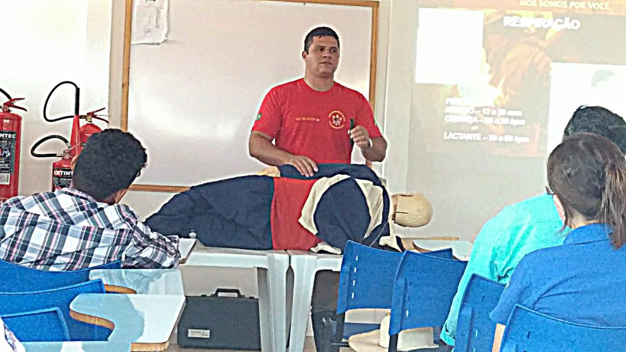 Corpo de Bombeiros Militar em Três Lagoas realiza curso de formação de brigada a servidores públicos