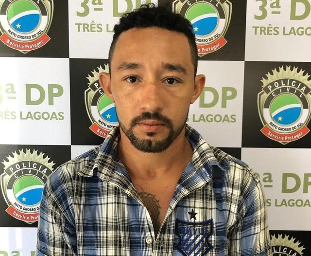 Autor de homicídio no Orestinho se entrega à polícia de Três Lagoas Autor de homicídio no Orestinho se entrega à polícia de Três Lagoas