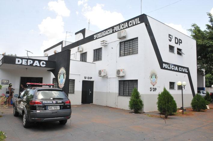 Foragido da justiça rouba comércios e é morto em confronto com a PM
