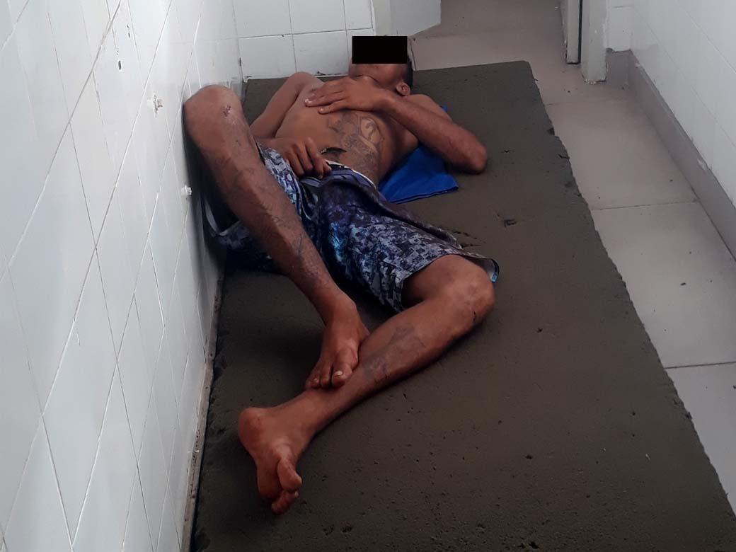 Morador de Panorama armado de faca é preso acusado de ameaças