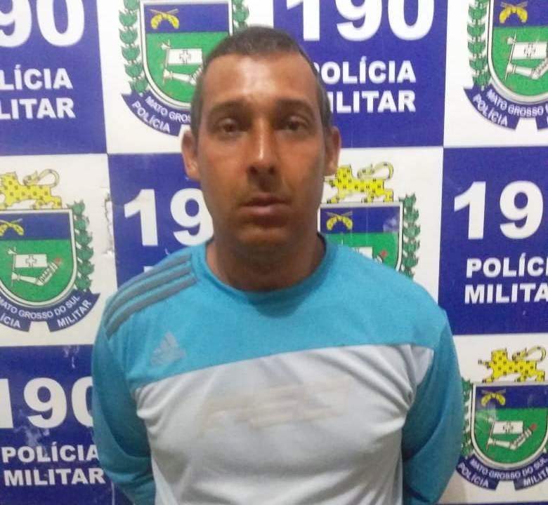 Foragido da Justiça é preso em Rodoviária ao tentar deixar Três Lagoas Foragido da Justiça é preso em Rodoviária ao tentar deixar Três Lagoas