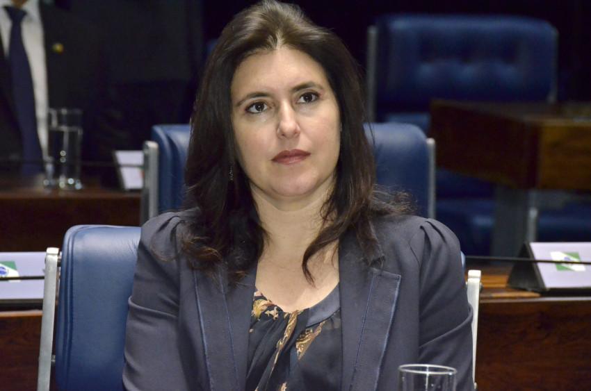 Tebet não descarta candidatura avulsa caso Renan dispute Presidência do Senado pelo MDB Tebet não descarta candidatura avulsa caso Renan dispute Presidência do Senado pelo MDB