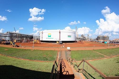 Venda de fábrica de fertilizantes continua proibida Venda de fábrica de fertilizantes continua proibida