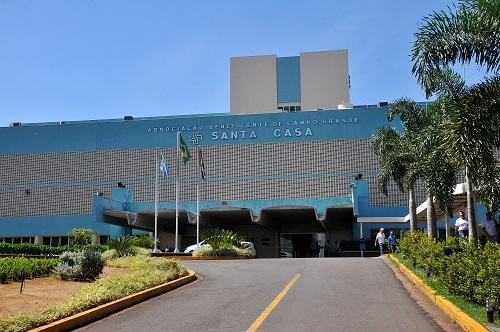 Edifício da Santa Casa oferece risco há seis anos Edifício da Santa Casa oferece risco há seis anos