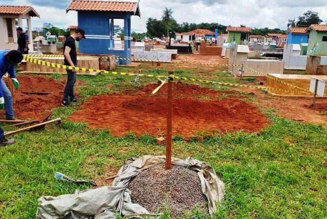 Tarado desenterrou mulher no interior, deu banho no corpo e levou para Campo Grande