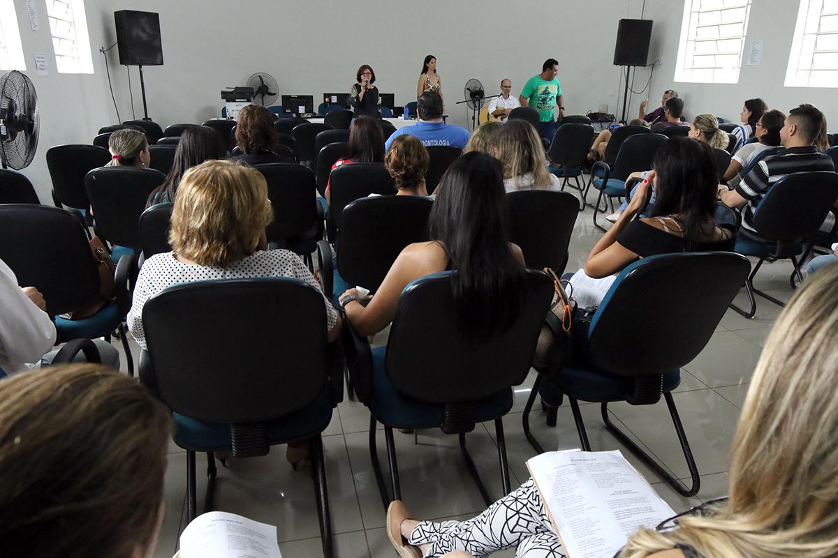 Saúde Bucal reúne equipe para apresentação do plano de ações para 2019