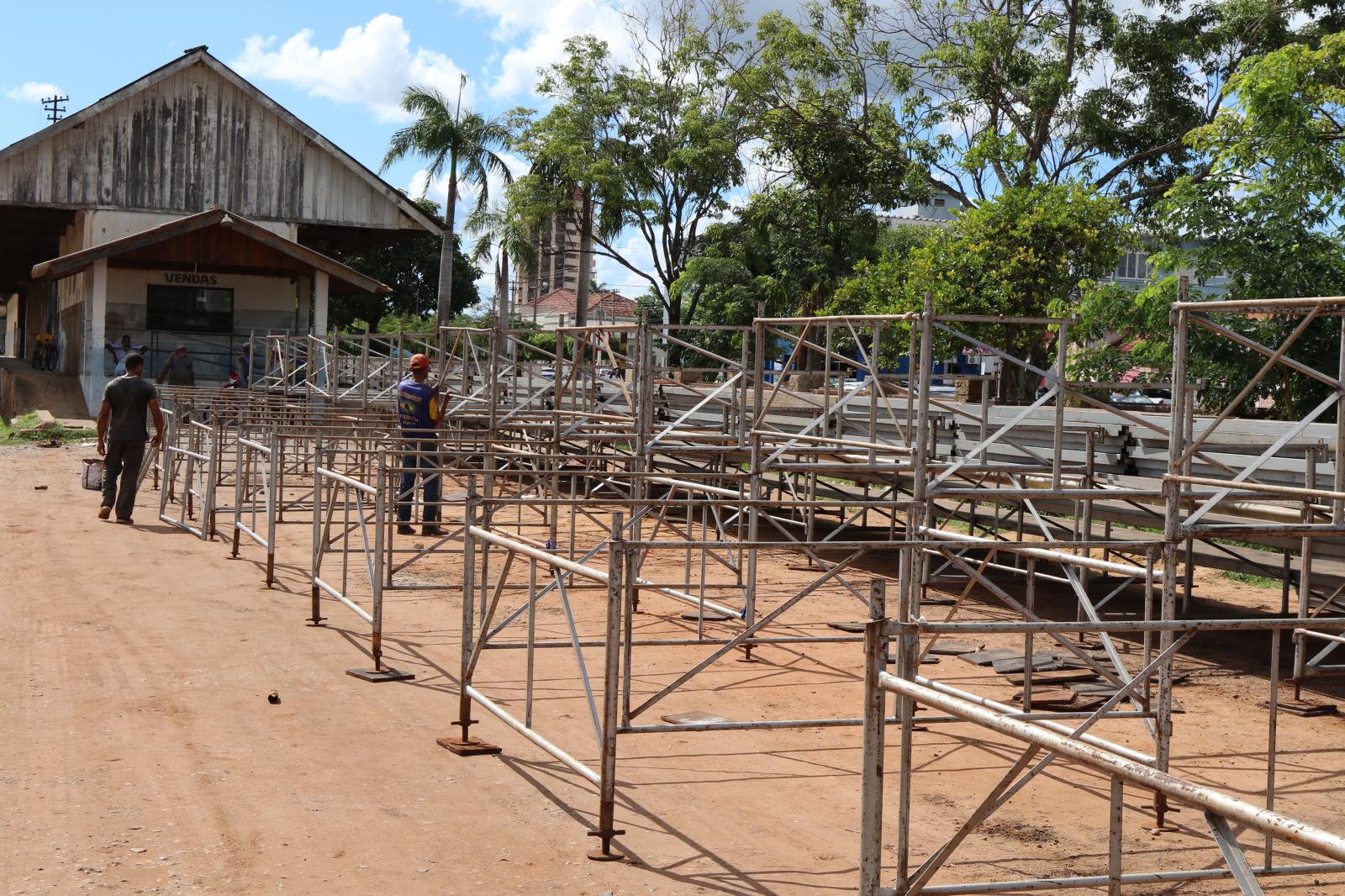 Estrutura para o Carnaval começa a ser montada em Três Lagoas Estrutura para o Carnaval começa a ser montada em Três Lagoas