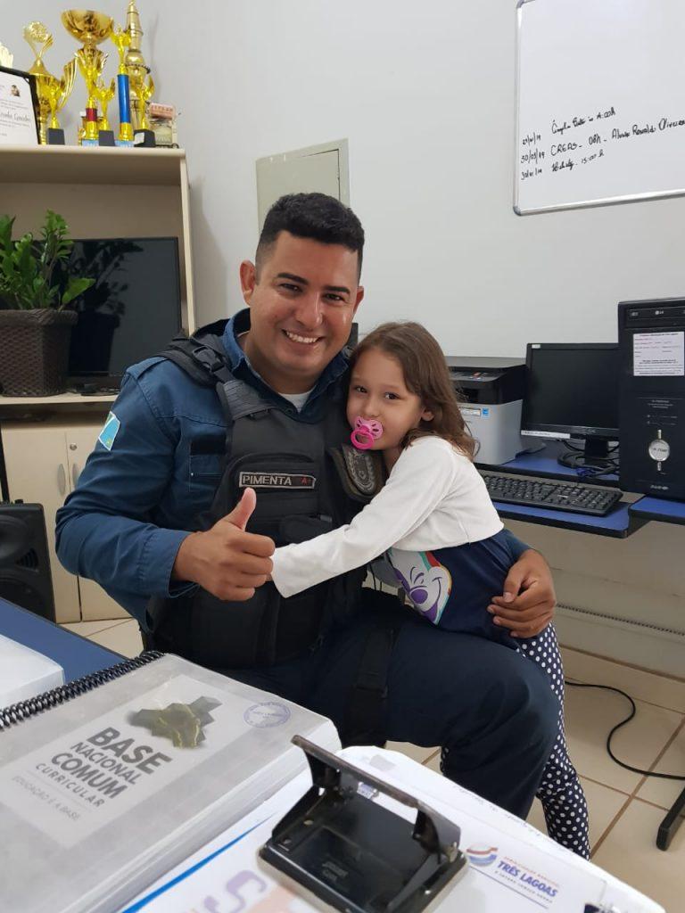 Polícia Militar realiza policiamento escolar nas escolas de Três Lagoas