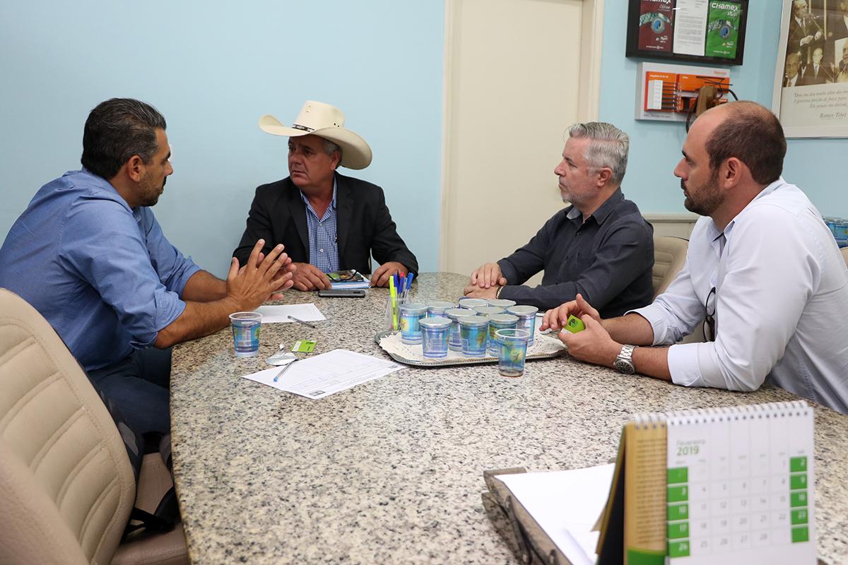 Em reunião com Guerreiro, Empresário planeja iniciar construção de fábrica